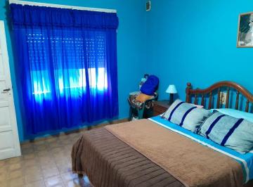 PH · 120m² · 4 Ambientes · PH 4 Amb en Venta en Lanus