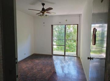Departamento · 52m² · 4 Ambientes · Venta 4 Ambientes Frente con Balcón San Cristobal
