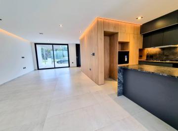 PH · 20m² · 4 Ambientes · 2 Cocheras · Venta Duplex Campo Chico Premium
