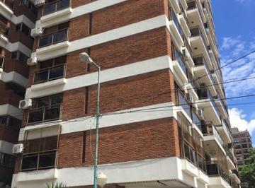 Departamento · 136m² · 5 Ambientes · 1 Cochera · Dpto 4 Amb C/cochera en Lomitas
