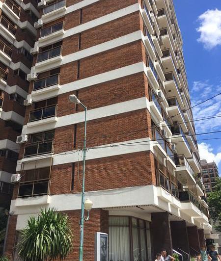 Departamento · 136m² · 5 Ambientes · 1 Cochera