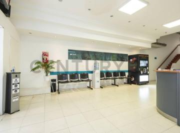 Oficina comercial · 500m² · 8 Ambientes · Local en Alquiler en La Plata