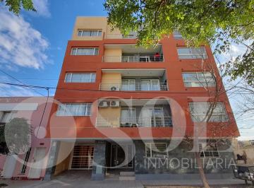 Departamento · 37m² · 2 Ambientes · 1 Cochera · En Alquiler Departamento 1 Dormitorio y Cochera - Cipolletti Centro