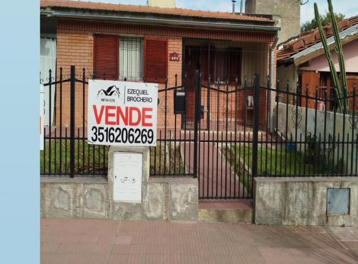 Casa · 158m² · 6 Ambientes · 1 Cochera