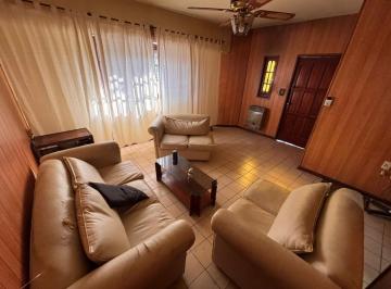PH · 90m² · 3 Ambientes · 1 Cochera · PH 3 Amb con Patio y Cochera - San Andres Barrio Parque