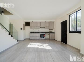 PH · 98m² · 4 Ambientes · PH en Elpidio Gonzales 5302