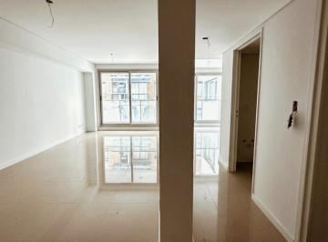 Departamento · 56m² · 2 Ambientes · 1 Cochera · Amplio 2 Ambientes en Edificio Liberateur - Cochera