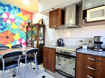 Casa · 161m² · 4 Ambientes · 1 Cochera · Casa en Venta Monte Castro 3 Amb Gge Local Terraza