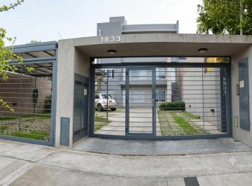 Departamento · 60m² · 3 Ambientes · 2 Cocheras · PH 3 Ambientes en Alquiler – Castelar Norte