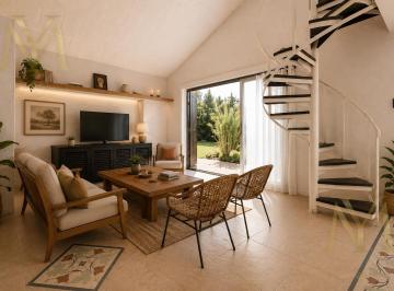 Casa · 150m² · 3 Ambientes · 1 Cochera · Casa en del Viso