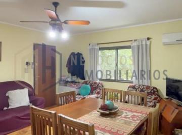 Departamento · 66m² · 3 Ambientes · 1 Cochera · Dpto. de 2 Dorm. en Barrio Centro - Sur