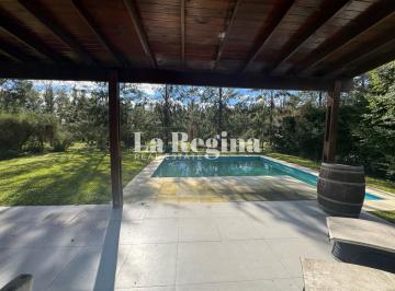 Casa · 220m² · 4 Ambientes · 3 Cocheras · Casa en Venta Ubicado en Castaños, Nordelta, Tigre