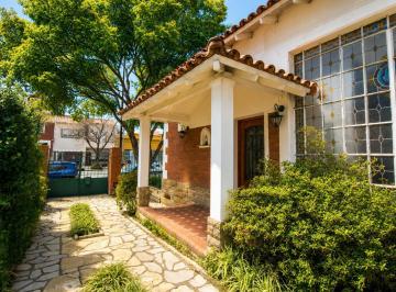 Casa · 250m² · 7 Ambientes · Venta Casa 7 Ambientes Doble Lote Propio Av Olazabal 3700 Belgrano R