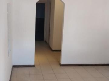 Casa · 40m² · 2 Ambientes · PH de 2 Ambientes Planta Baja a La Calle con Patio