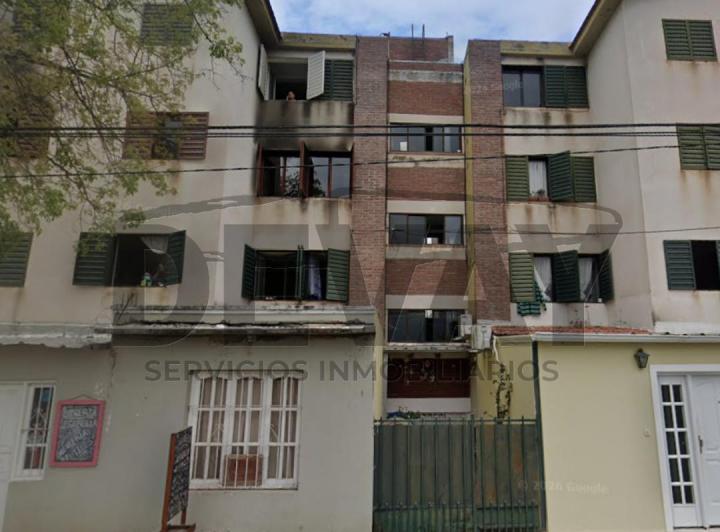 Departamento · 64m² · 5 Ambientes · 1 Cochera