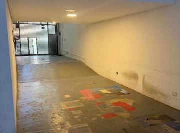 Local comercial · 70m² · Local a Estrenar 70 m² con Frente Vidriado de Doble Altura - a m del Subte Medrano