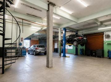 Local comercial · 367m² · 3 Cocheras · Local Esquina Comercial Sobre Av Illia | 367 m² Cubiertos | Local + Oficinas + Depósito