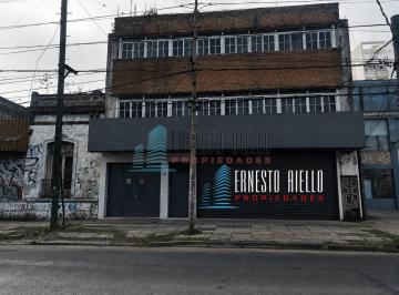 Local comercial · 360m² · A. Venta Excelente Local Centro Quilmes a Reciclar