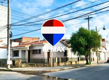 Casa · 400m² · 10 Ambientes · 2 Cocheras · Casa 3 Dorm + Departamento Venta Macrocentro