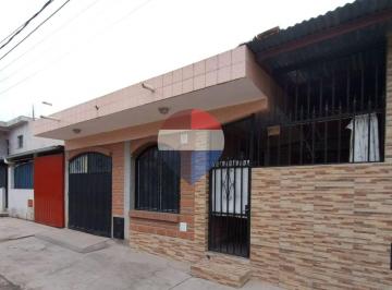 Casa · 145m² · 4 Ambientes · 1 Cochera · Venta Casa 2 Dorm. 160 m² Alto Comedero 370v