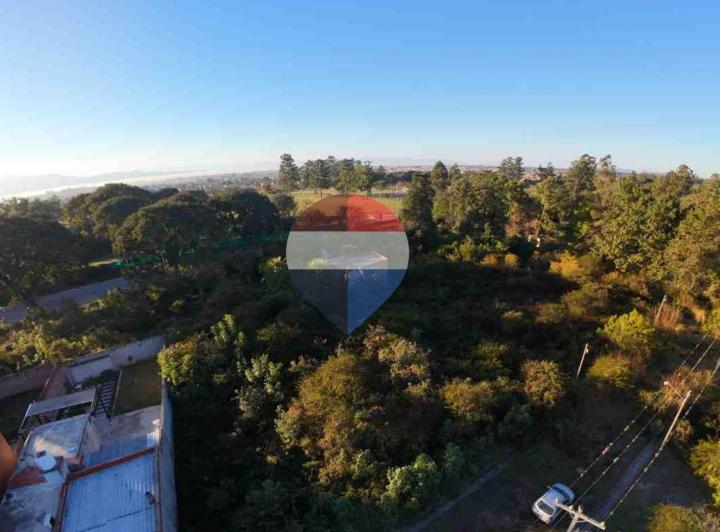 Terreno · 409m²