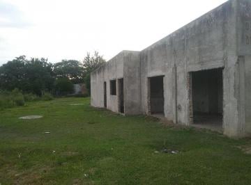 Casa · 79m² · 2 Ambientes · Terreno con Casa en Construcción Al 60%!