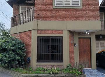 Casa · 54m² · 3 Ambientes · 1 Cochera · Venta Duplex 3 Amb Villa Sarmiento