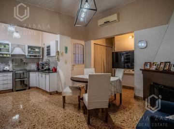 PH · 151m² · 5 Ambientes · Venta PH Cinco Ambientes con Local, Patio y Terraza. San Fernando