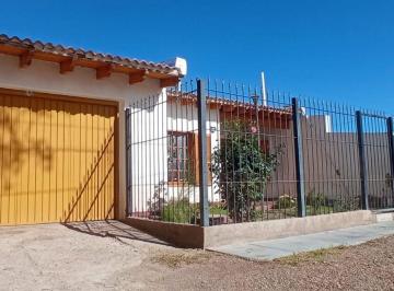 Casa · 250m² · 3 Ambientes · 1 Cochera · Venta Hermosa Propiedad en Uspallata