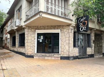 Casa · 270m² · 4 Ambientes · 1 Cochera · Venta Casa y 2 Locales Comerciales en Godoy Cruz