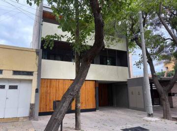 Departamento · 70m² · 3 Ambientes · 1 Cochera · Dúplex en Venta Quinta Sección