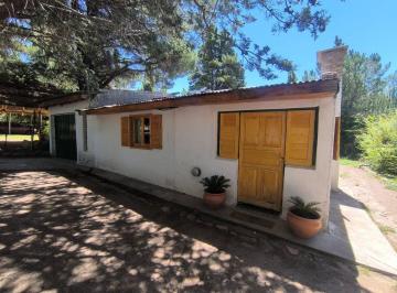 Casa · 120m² · 4 Ambientes · 3 Cocheras · Alquiler Casa El Salto 2 Hab, Potrerillos, Mza.