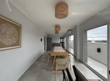 Departamento · 56m² · 3 Ambientes · Departamento 3 Amb. en Venta San Martín Centro