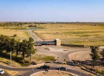 Terreno · 800m² · Lote La Finca Country Funes Venta