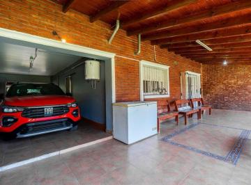 Casa · 180m² · 5 Ambientes · 3 Cocheras · Venta Casa 5 Amb Quilmes con Pileta
