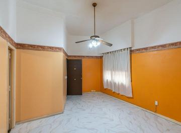 Departamento · 50m² · 2 Ambientes · Venta Departamento 2 Ambientes con Patio Barracas