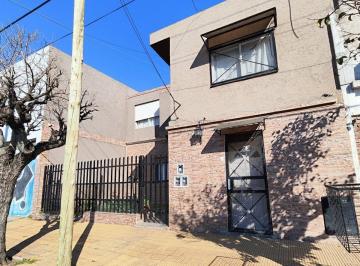 Casa · 234m² · 6 Ambientes · Casa Multifamiliar 6 Amb en Venta - Ciudadela