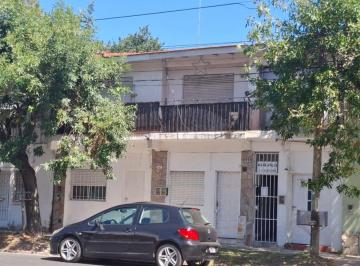 Casa · 270m² · 14 Ambientes · Multifamiliar - Venta en Block 7 PH - Don Torcuato