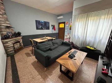 PH · 79m² · 3 Ambientes · PH 3 Amb en Venta en Monte Castro Patio y Terraza