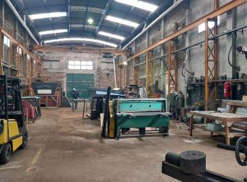 Bodega-Galpón · 300m² · Venta Galpon Laferrere