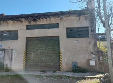 Bodega-Galpón · 300m² · Venta Galpon + Vivienda 3 Amb Laferrere