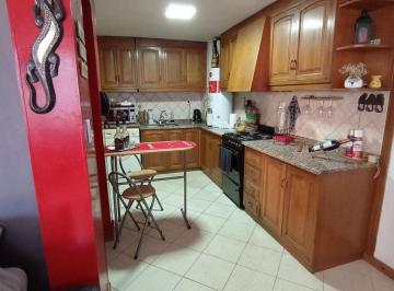 Departamento de 5 ambientes, Godoy Cruz · Duplex en Godoy Cruz