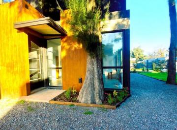 Casa · 131m² · 4 Ambientes · 2 Cocheras · Venta 4 Amb Casa Duplex Barrio Altos del Monte