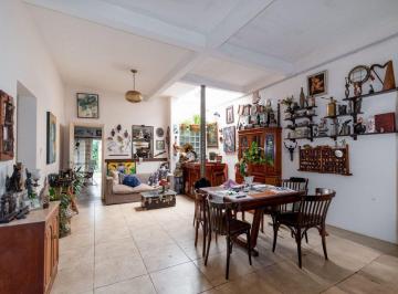 Casa · 173m² · 6 Ambientes · 1 Cochera · Casas en Venta - P. B y P. a Zona Sur Saladillo