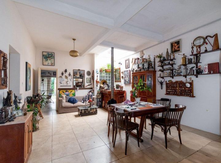 Casa · 173m² · 6 Ambientes · 1 Cochera