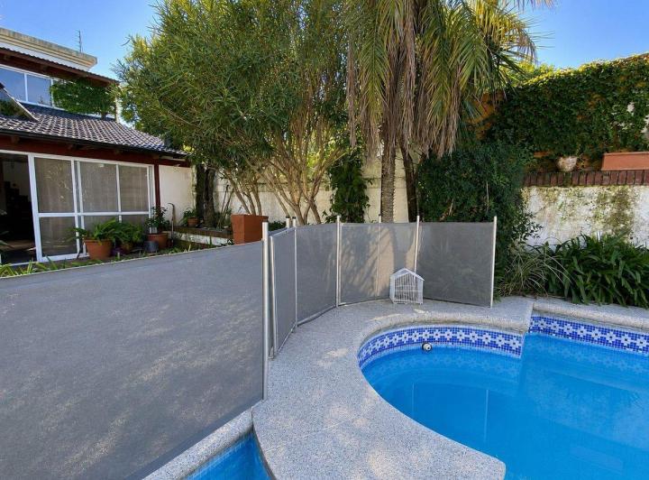 Casa · 190m² · 4 Ambientes · 1 Cochera