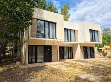 Casa · 245m² · 9 Ambientes · Venta 3 Duplex en Bloque La Forestada Añelo