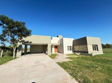 Casa · 180m² · 6 Ambientes · 3 Cocheras · Casa en Venta Country La Reserva