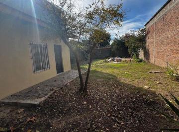 Terreno · 21m² · Venta de Terreno con Depto en Berazategui