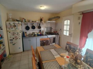 Departamento · 88m² · 4 Ambientes · 1 Cochera · Venta Depto Duplex 4 Amb Patio Cochera Quilmes